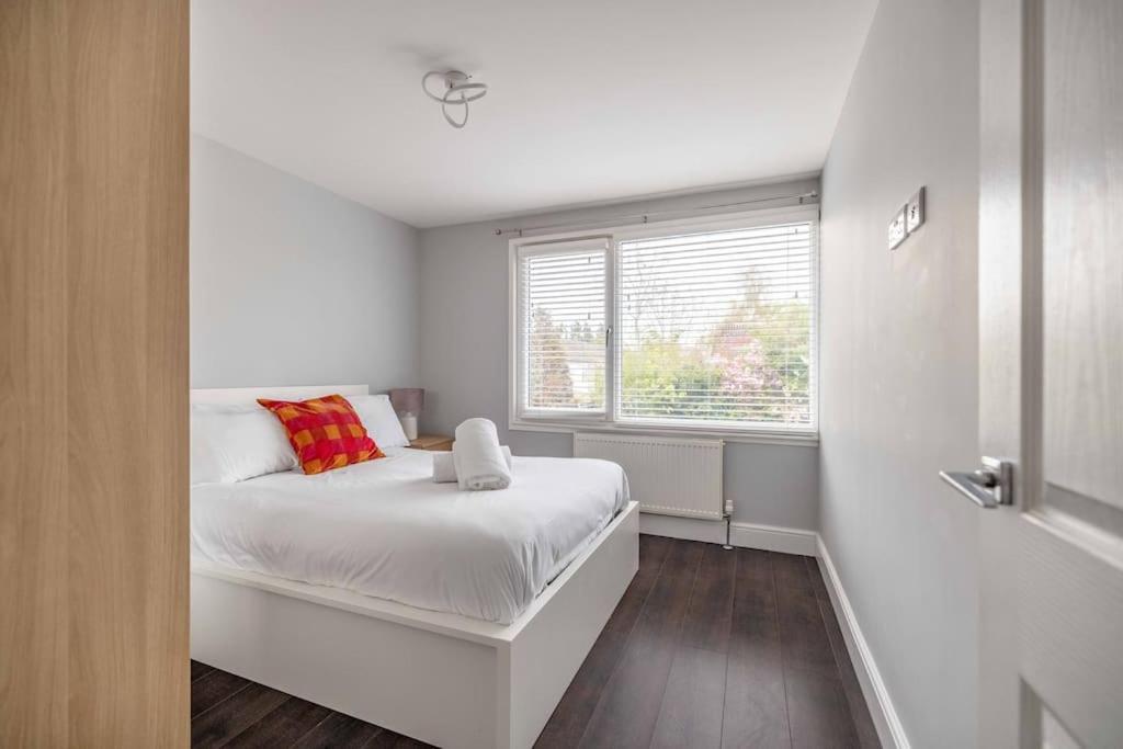 Central Windsor, 5 Mins To Legoland, Driveway Ngoại thất bức ảnh
