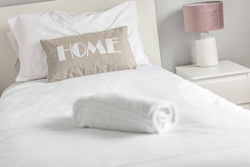 Central Windsor, 5 Mins To Legoland, Driveway Ngoại thất bức ảnh