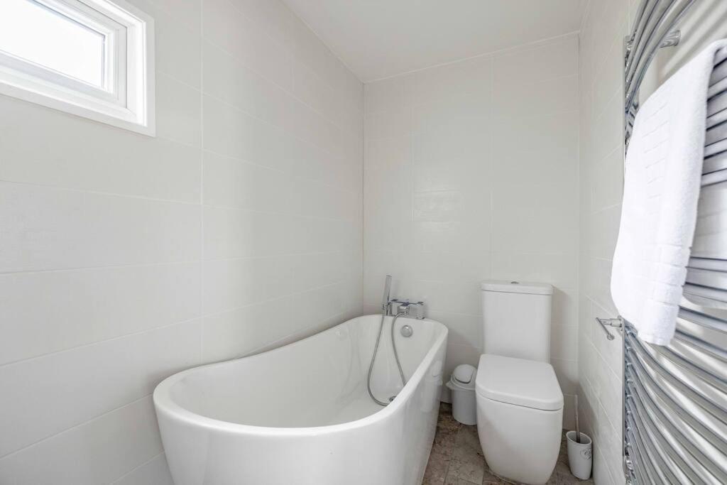 Central Windsor, 5 Mins To Legoland, Driveway Ngoại thất bức ảnh