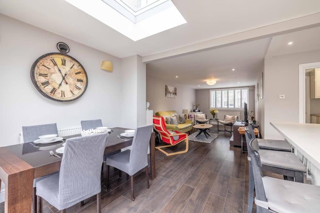 Central Windsor, 5 Mins To Legoland, Driveway Ngoại thất bức ảnh